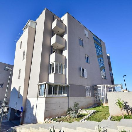 Sunshine Apartment Makarska Buitenkant foto