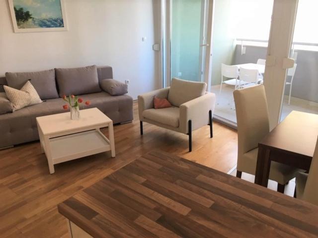 Sunshine Apartment Makarska Buitenkant foto